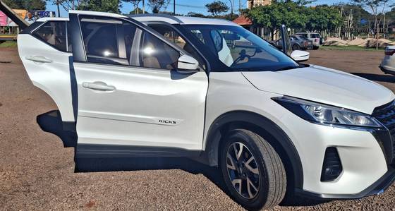 NISSAN KICKS 1.6 16V FLEXSTART SENSE XTRONIC